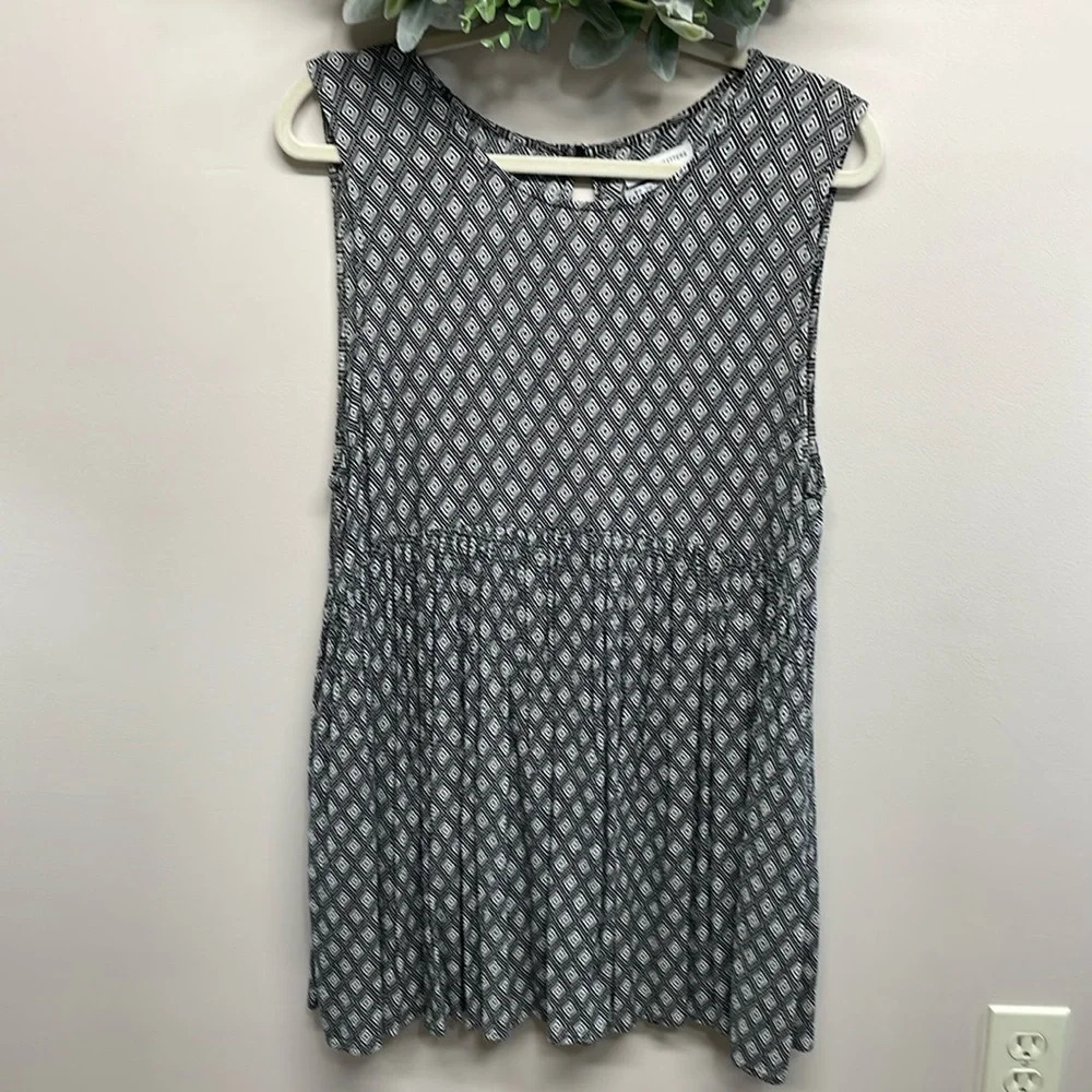 Urban Outfitters Sleeveless Geometric Print Dress with Pockets M